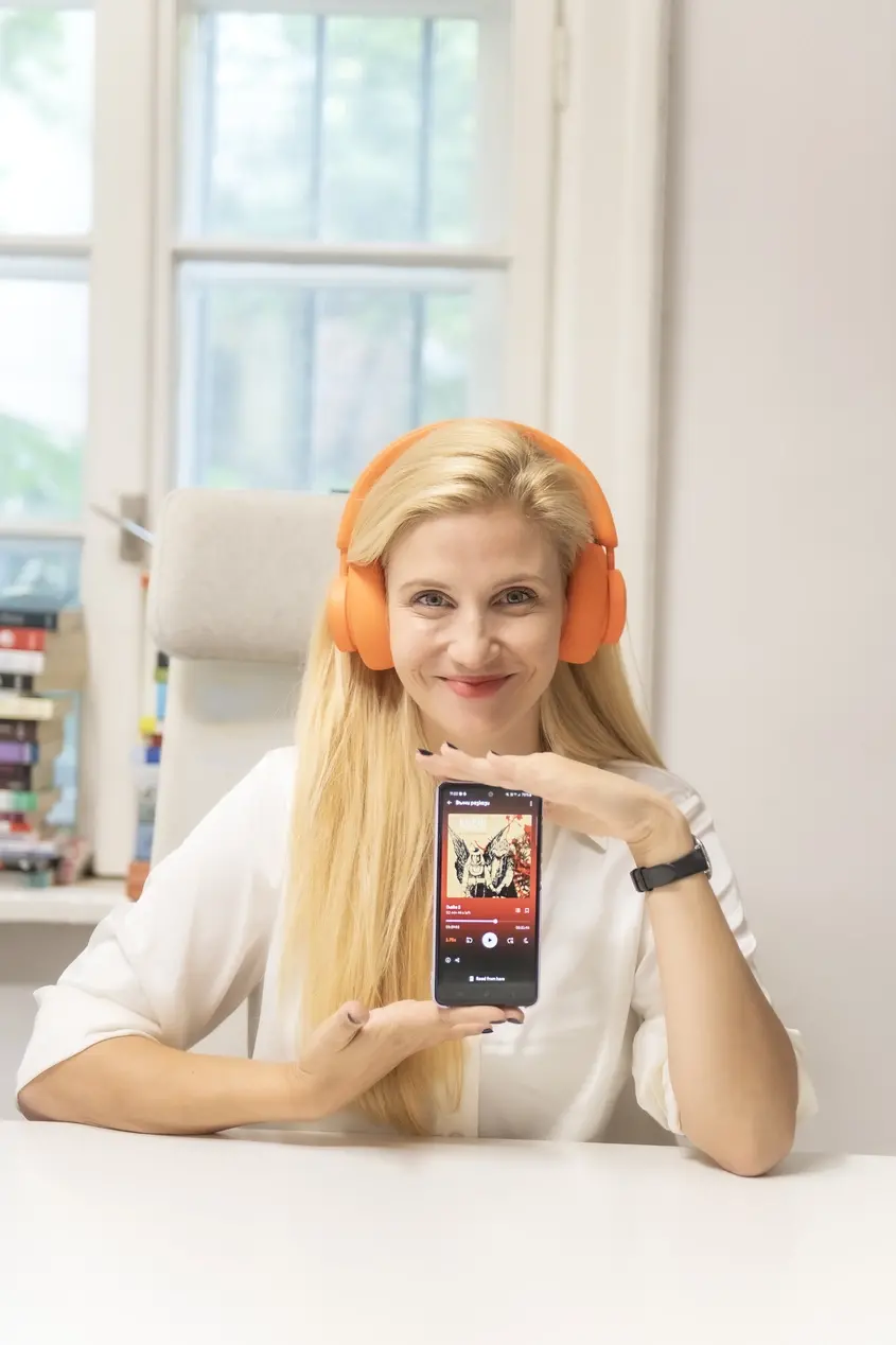 Storytel Colibri Desi Zheleva