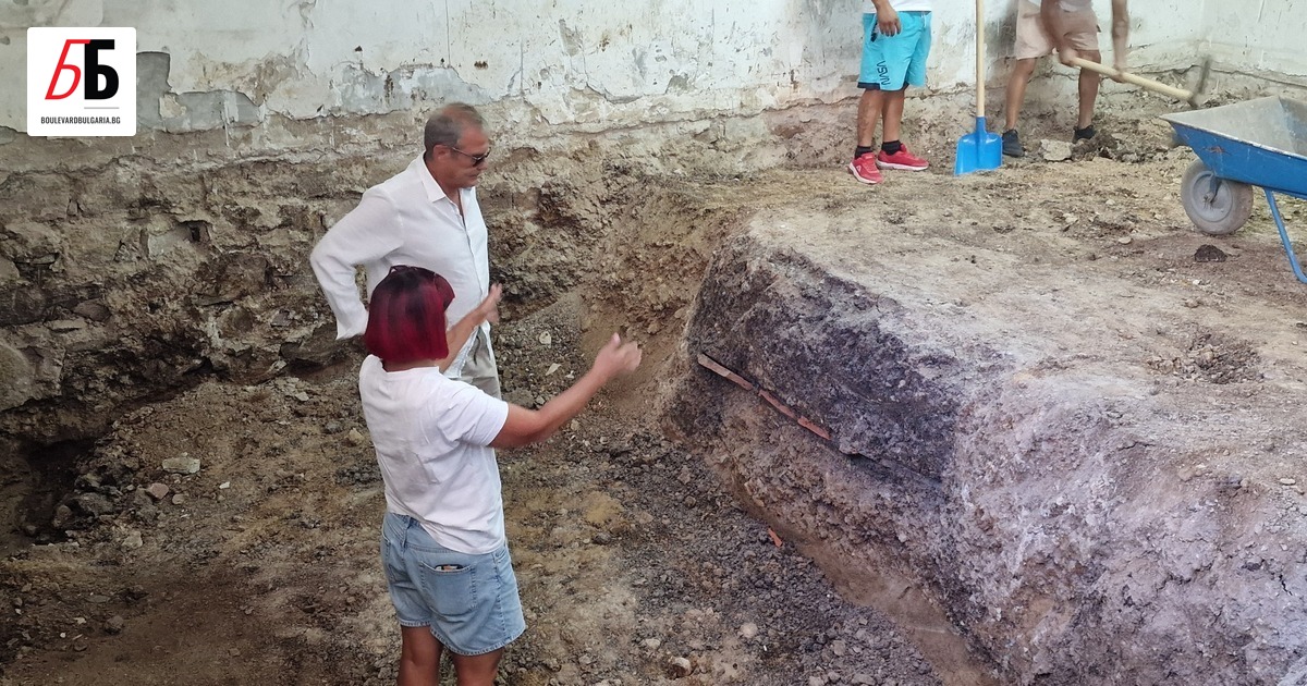 Археологически находки са открити при голямата реконструкция на част от