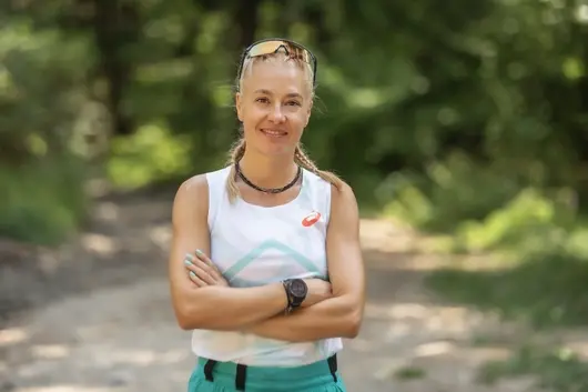 Моника Филипова, която спечели Витоша 100 и финишира с бира в ръка
