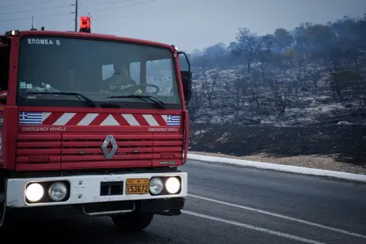 Българка е загинала при катастрофа с пожарен камион в Гърция