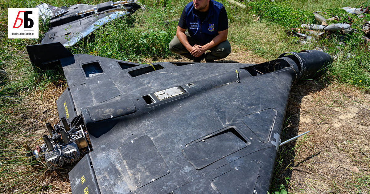 Руски военен дрон е паднал и е експлодирал в царевично