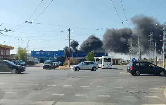 Сухи треви горят в "Люлин" близо до Околовръстното