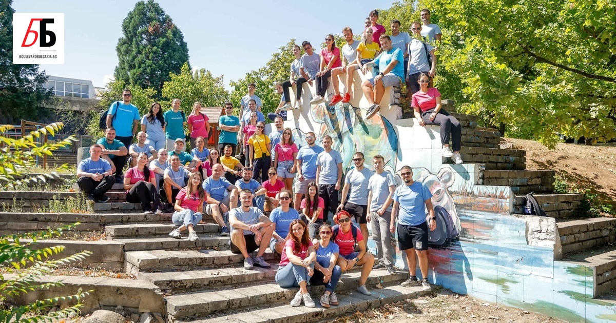 70 доброволци – стажанти и ментори от Лятната стажантска програма