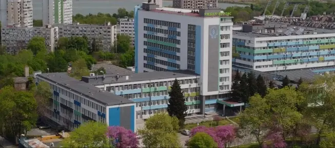 Починала е 35-годишната жена, която беше пометена от АТВ на тротоар в "Слънчев бряг"