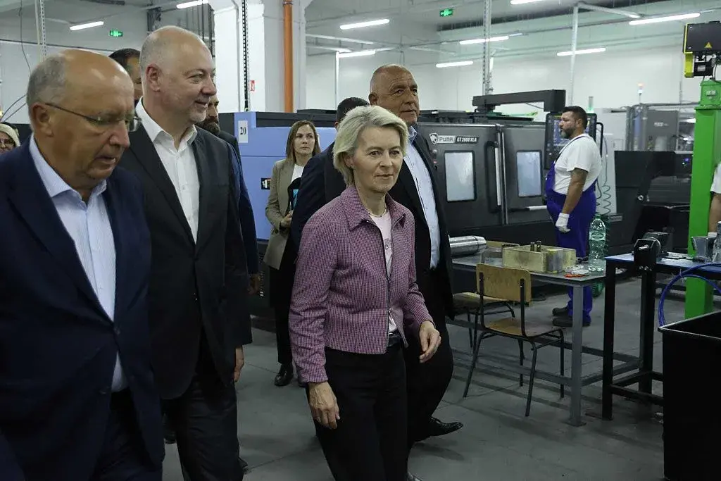 ЕК потвърди 3,26 млрд. евро за България по програмата SAFE за отбрана