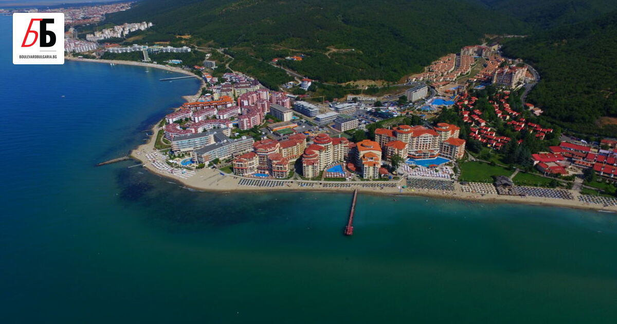 Кметът на Несебър Николай Димитров (несменяем от 2007 г. насам)