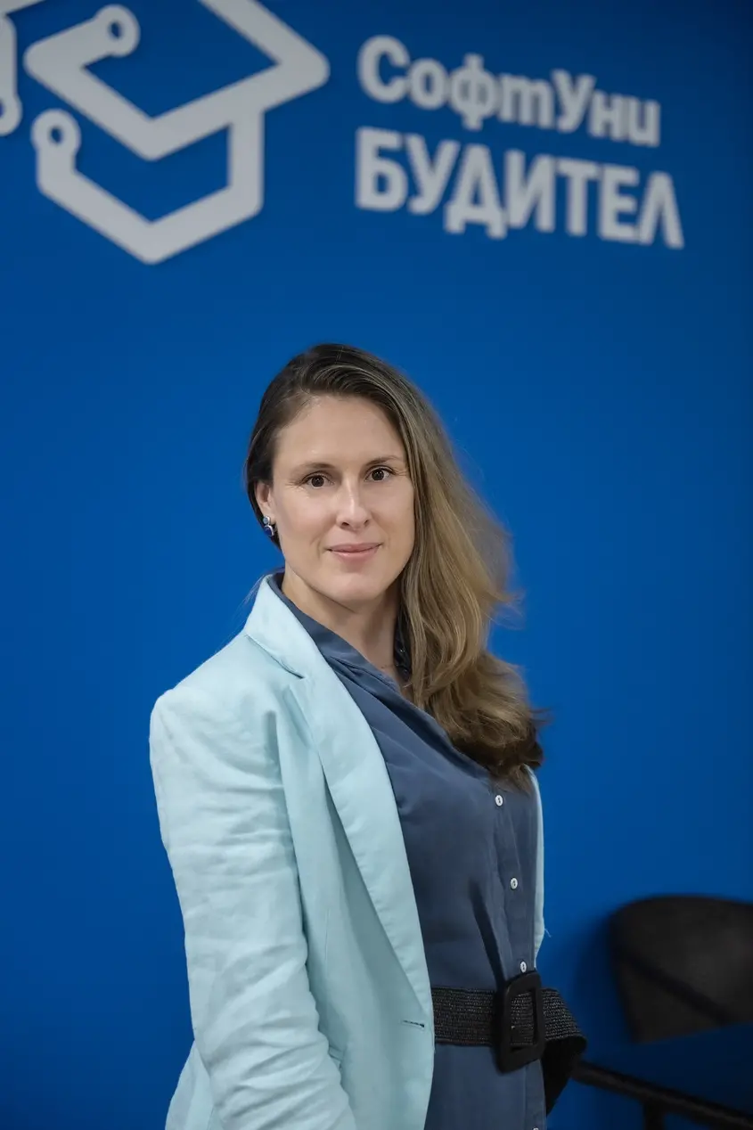 Софтуни Будител Олга Нинова-Траянова