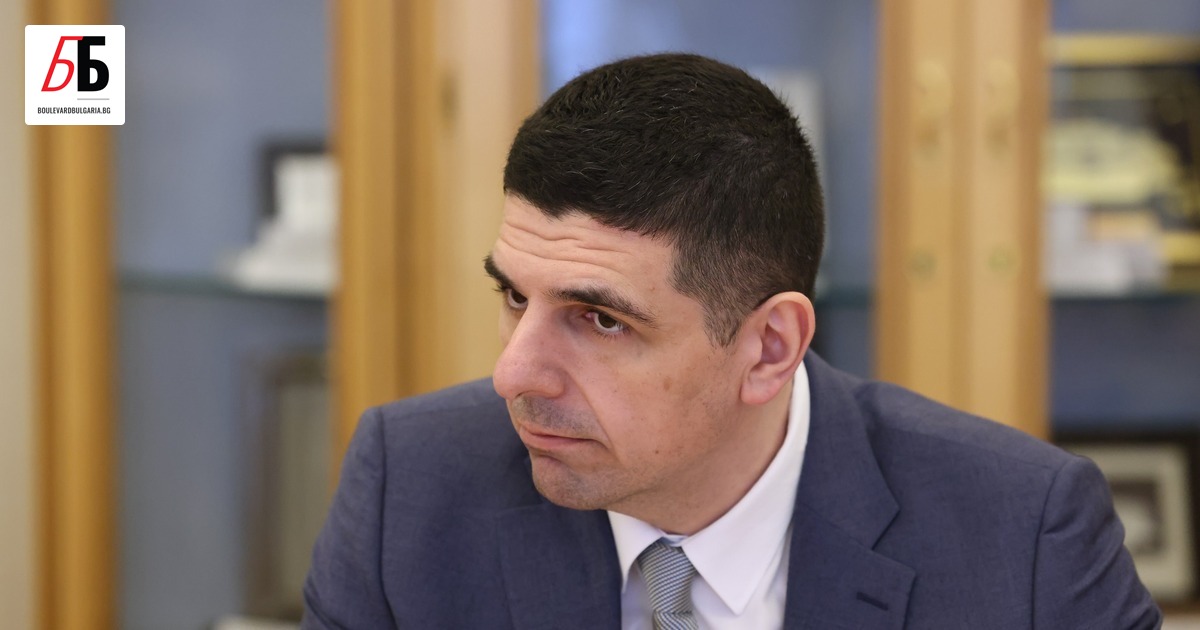 Лидерите на опозиционната коалиция ПП-ДБ реагираха с остра атака след