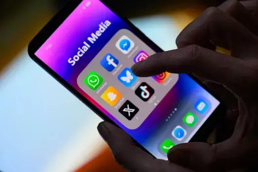 ЕС обвини Meta и TikTok в нарушаване на правилата за цифрови услуги на Съюза