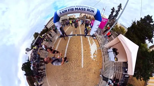 Подкастът, който участва в маратон: Rexona представя „Тичащият подкаст“