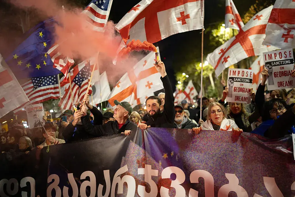 Нов удар срещу демокрацията в Грузия: защо властта иска да забрани опозицията