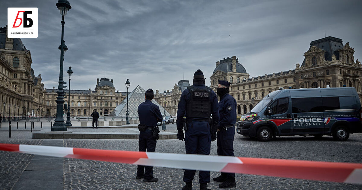 Двамата мъже, във връзка с дръзкия обир на кралските бижута