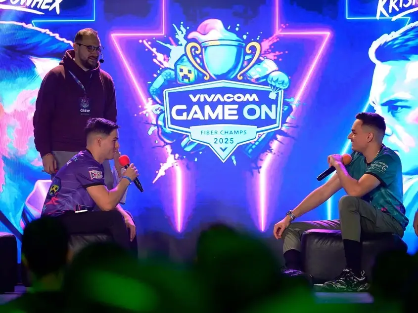 реплика на крепостта Царевец в Minecraft оживя на финала на Vivacom GAME ON 2025