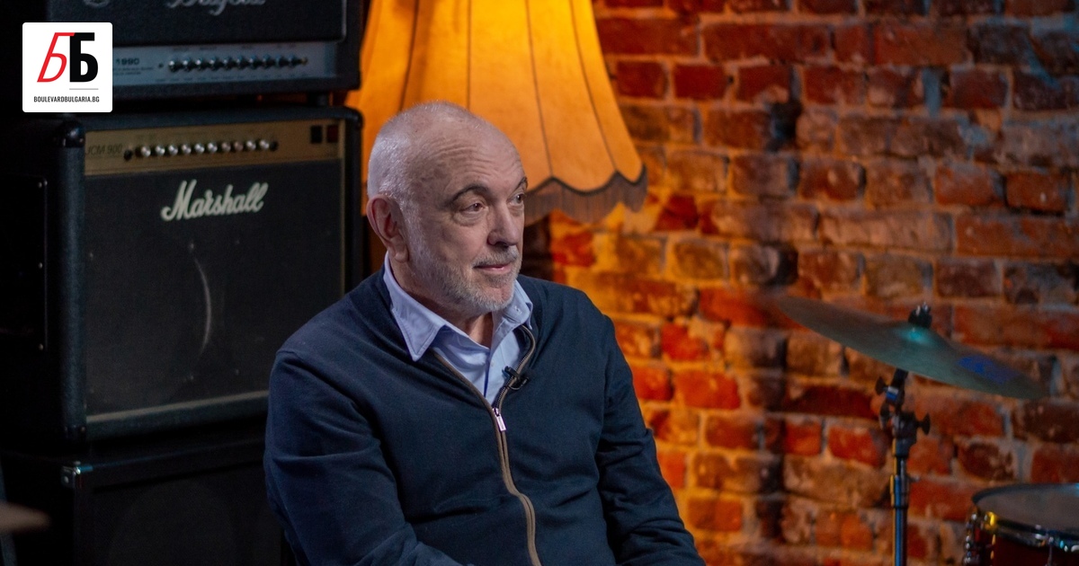 На 72 години е починал режисьорът Росен Елезов. Той е