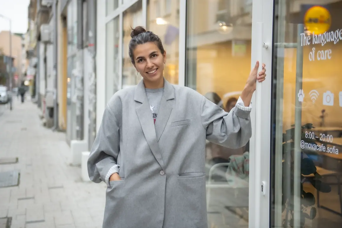 Кафенето на Альона на ул. „Сердика“: МovaCafe е новото място в КВАРТАЛ-а