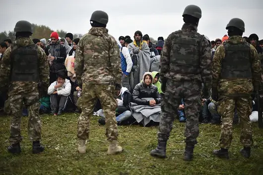 ЕС позволява на България временно да не приема мигранти от други страни членки