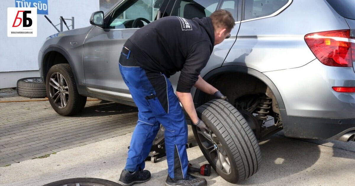 Автомобилите по пътищата в България трябва да се движат с