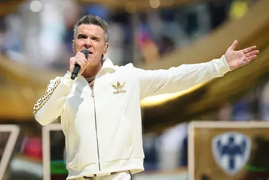 Роби Уилямс твърди, че зрението му се влошава заради инжекции за отслабване