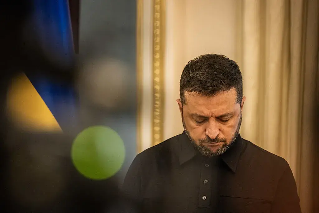 Златната тоалетна в операция “Мидас” - какво знаем за корупционната схема в Украйна