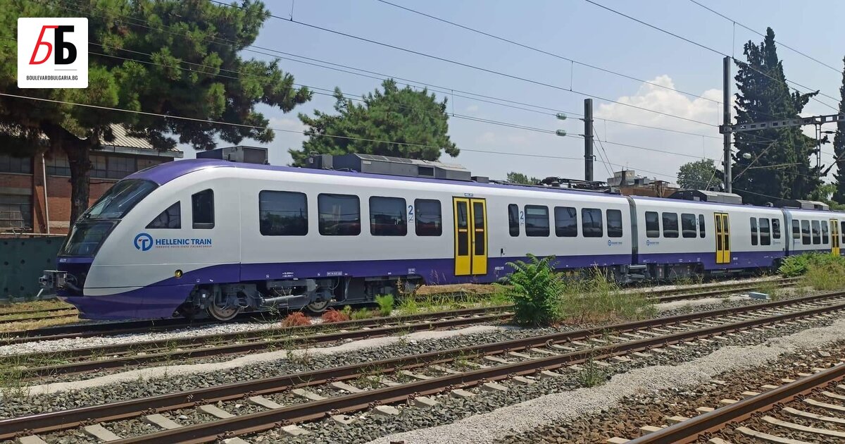 Машинистите и служителите на гръцкия железопътен оператор Hellenic Train провеждат