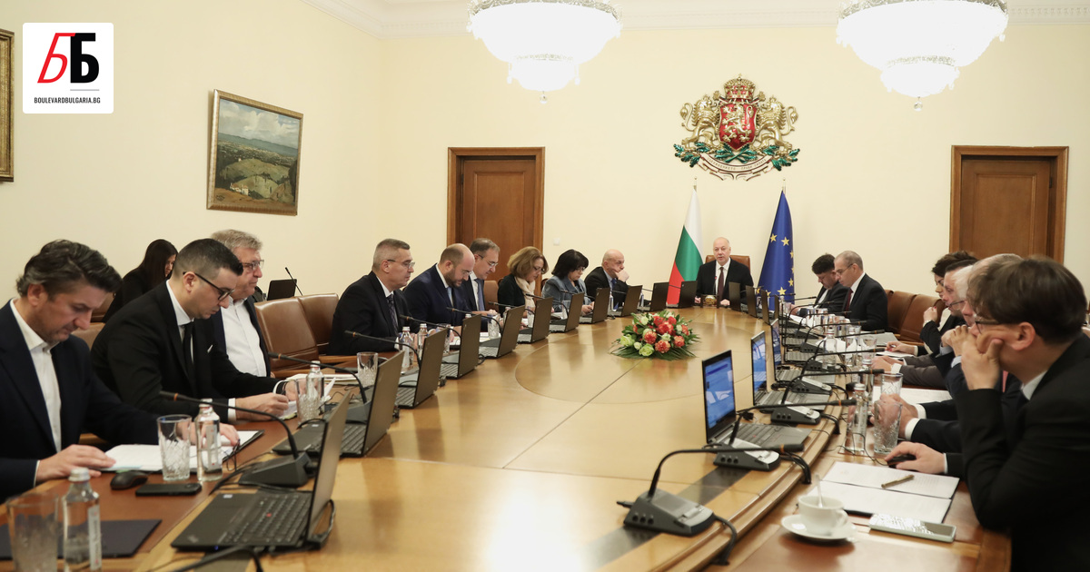 Правителството в оставка ще налее над 83 млн. лева в