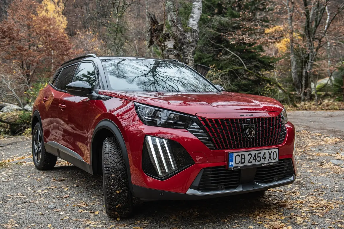 Peugeot 2008 - модерният автомобил, който допълва ежедневието със стил и без претенции