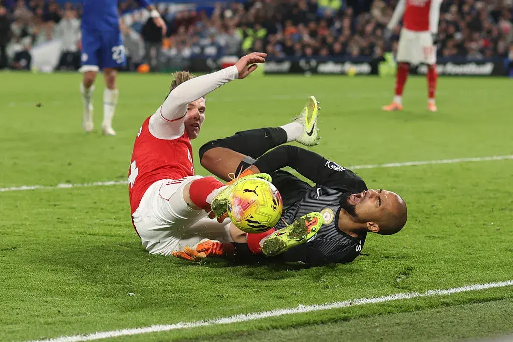 Гладиаторската битка между "Челси" и "Арсенал" завърши без победител