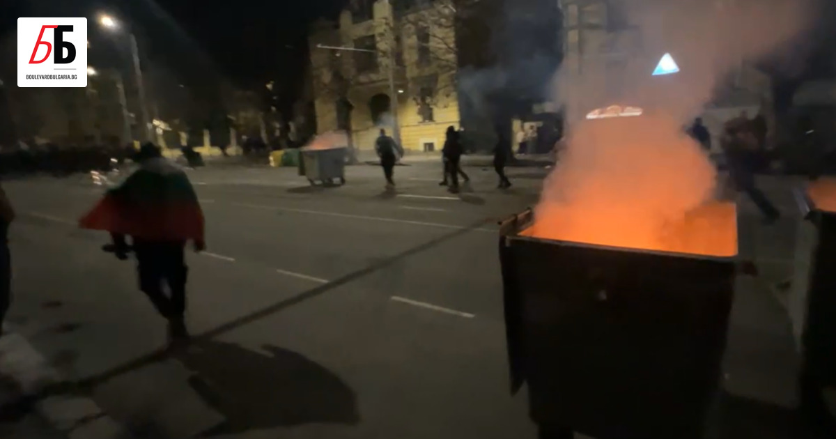 Столичната полиция прояви необяснимо бездействие пред агитките от провокатори, които