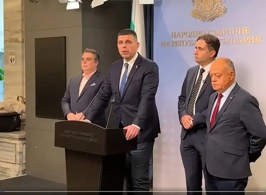 ППДБ вече настоява за оставката на правителството