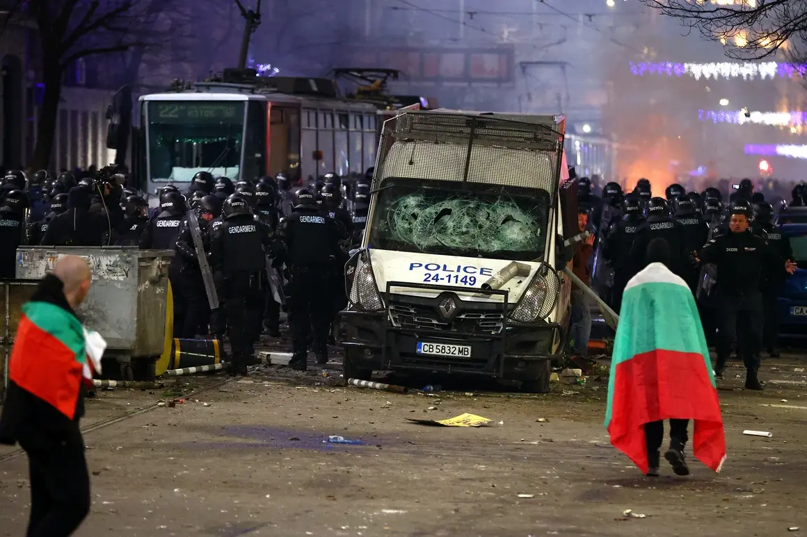 Протестът е протест, а не парад. И насилието е част от него