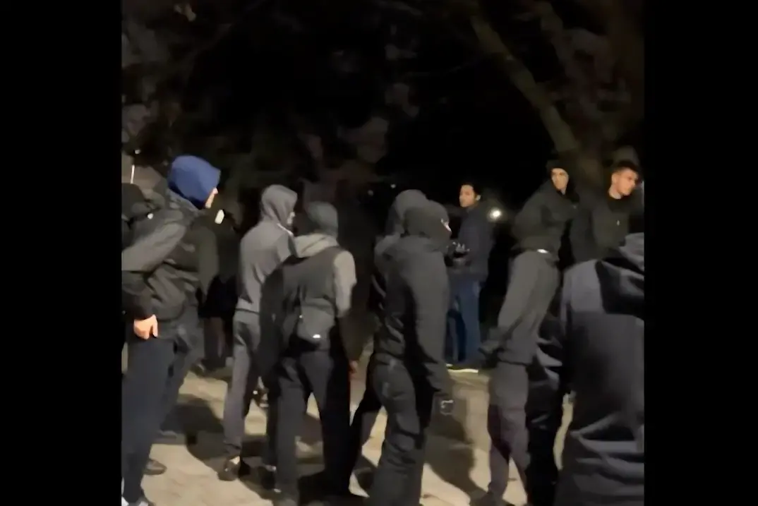 Кадри опровергават обвинения на Даниел Митов към организаторите на протеста