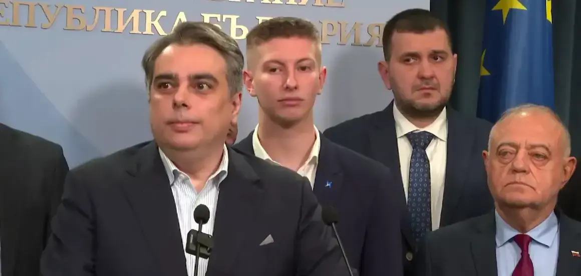 ПП-ДБ внесе шестия вот на недоверие към кабинета "Желязков"