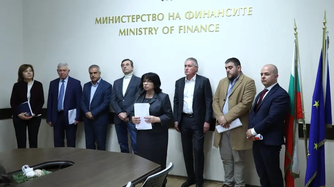 Бюджетът за здраве през 2026 г. раздели и бизнеса, и синдикатите