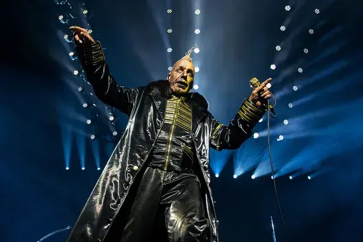 Тил Линдеман, който провокира до болка, но ражда размисъл