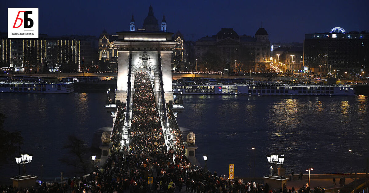 Хиляди излазоха протест в събота вечер в унгарската столица Будапеща