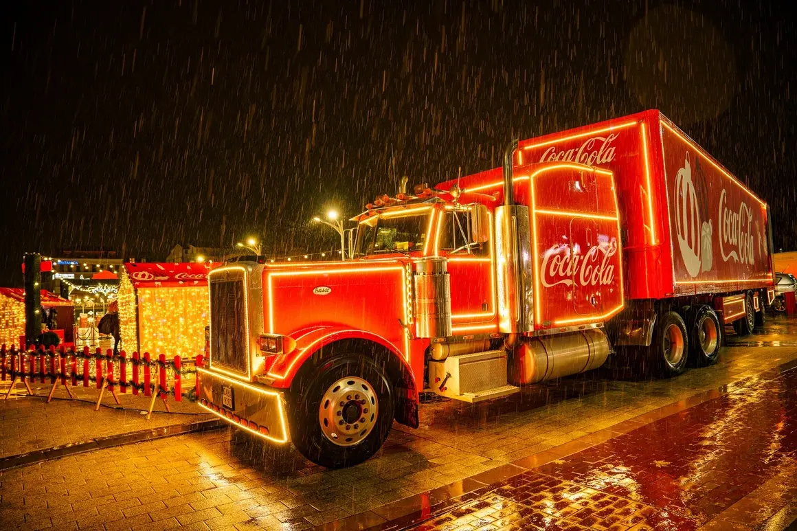 Коледният камион на Кока-Кола с тридневен празничен финал в София