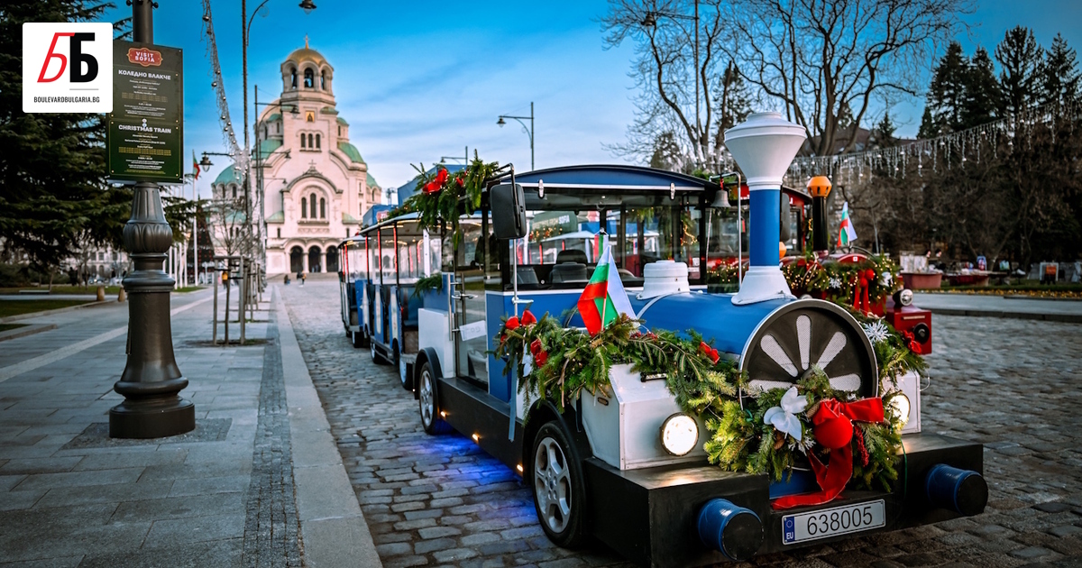 Коледната магия оживява по улиците на София. От днес в