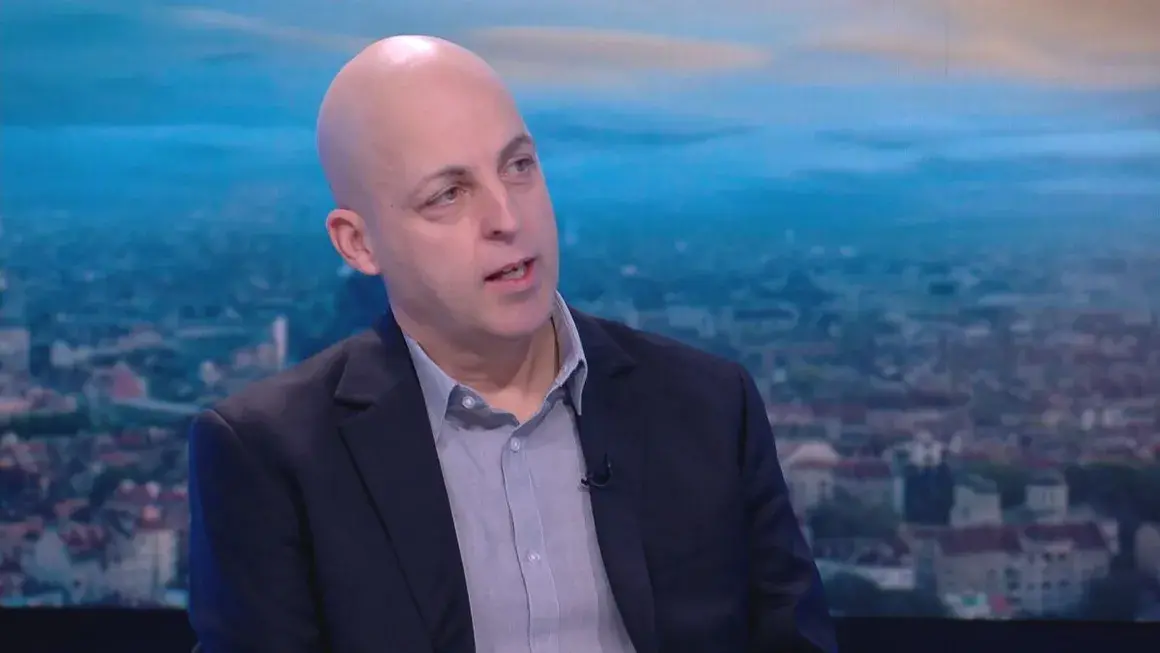 Журналистът Стоян Георгиев напуска bTV: "Време е за истинска промяна"