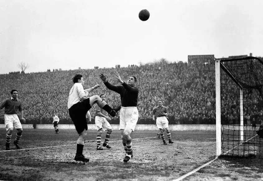 Сам Бартрън