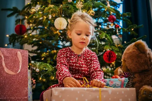 Подаръци за деца, които ще бъдат интересни дълго след Коледа