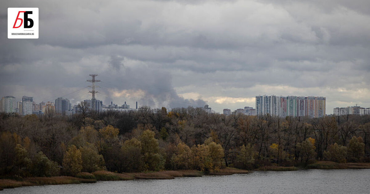 Рано във вторник руските сили проведоха широка въздушна атака срещу