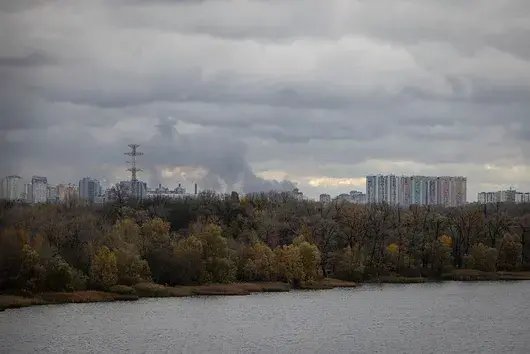 Русия нанася масирани удари по Украйна преди Коледа