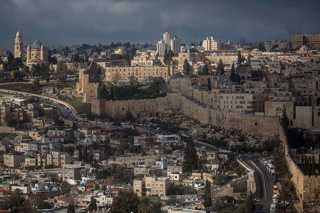 Израел е първата страна, която налага повторна национална карантина