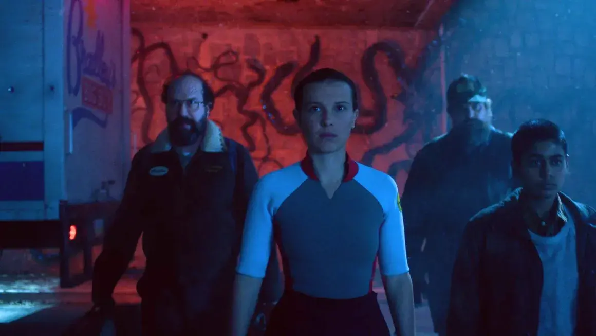 "Stranger things" приключва тази вечер с двучасов финален епизод 