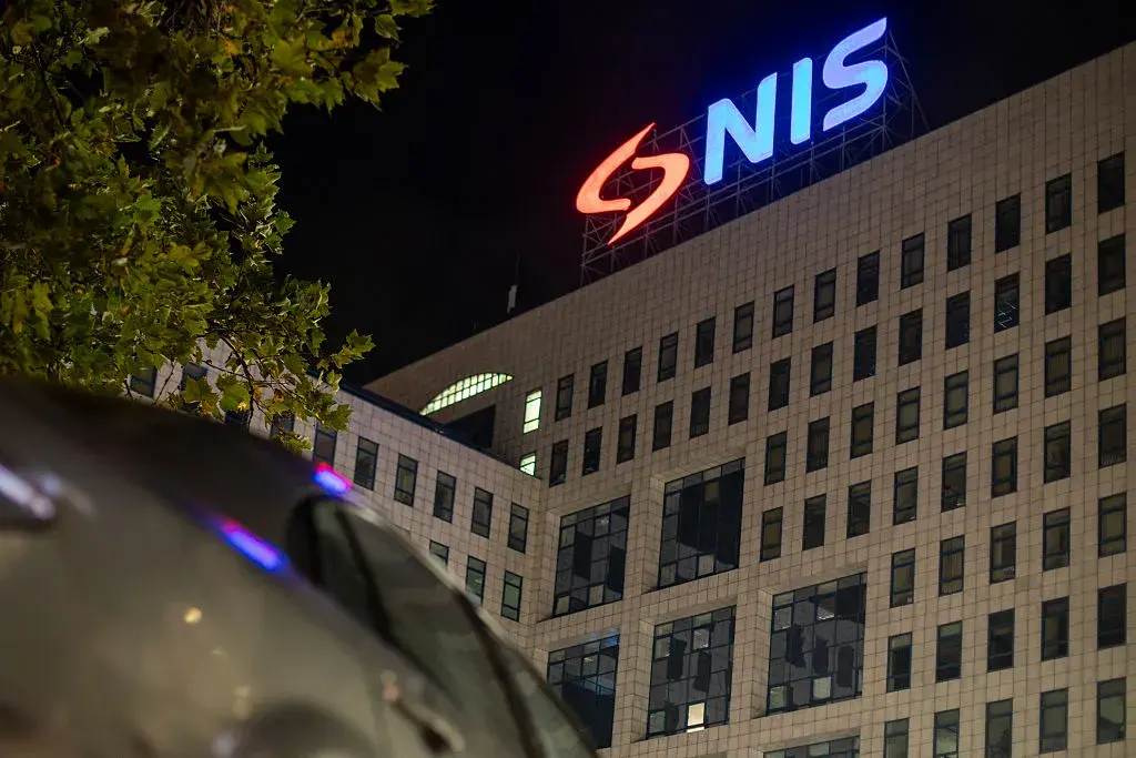 Близка до Орбан компания може да придобие рафинерията в  Сърбия