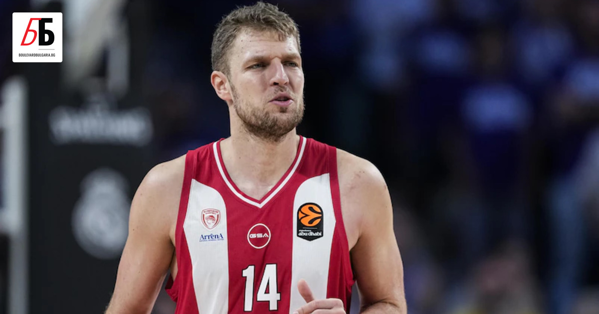 Александър Везенков поведе своя Олимпиакос към победа №14 през сезона