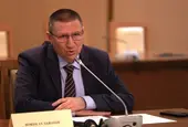 Прокурори и следователи защитиха Сарафов, когото и КС вече не смята за легитимен