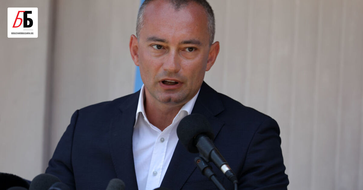 Николай Младенов направи първото си публично изявление,В публикация във Facebook