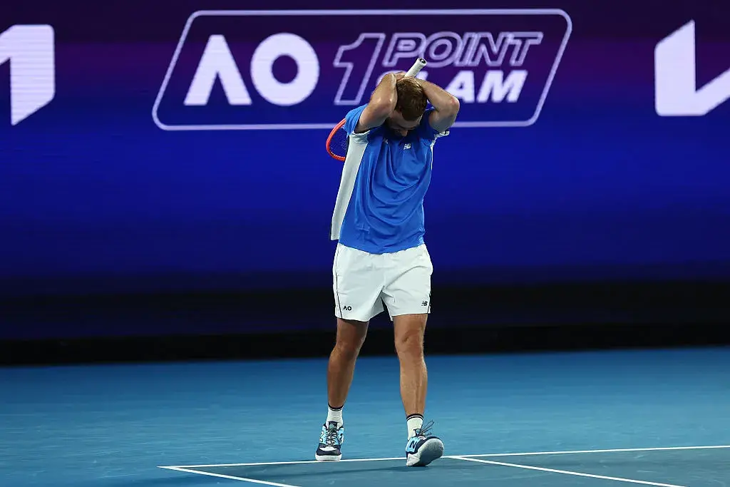 Като прказка за Пепеляшка - аматьор стана милионер на Australian Open след победа срещу Яник Синер