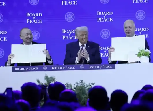 „Частен клуб с пожизнен председател“: защо България влезе в Съвета за мир на Тръмп и на каква цена?